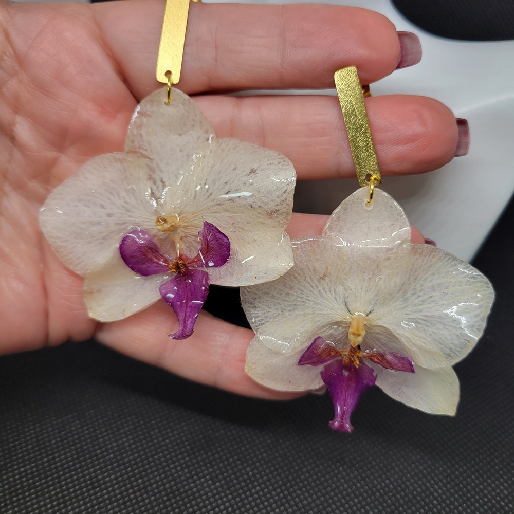 Elegant Floral Orchid Earrings